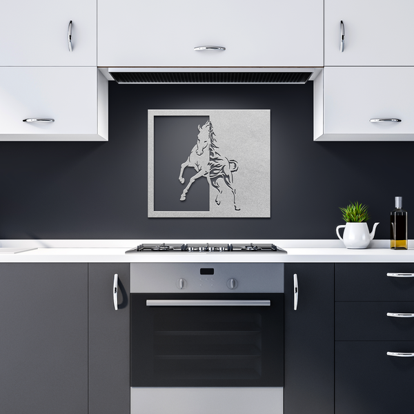 TL-MA-ST-Horse-010-WA2411130003_Silver_Dark_Kitchen_Mockup.png